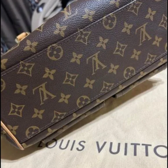 LV Manhattan PM - Picture 4 of 8